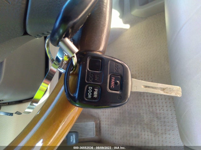2006 LEXUS RX 330 VIN: 2T2HA31U46C088189