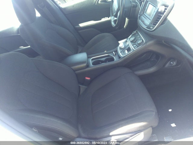 1C3CCCABXGN153539 Chrysler 200 Limited