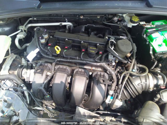 1FADP3F2XEL114283 Ford FOCUS SE
