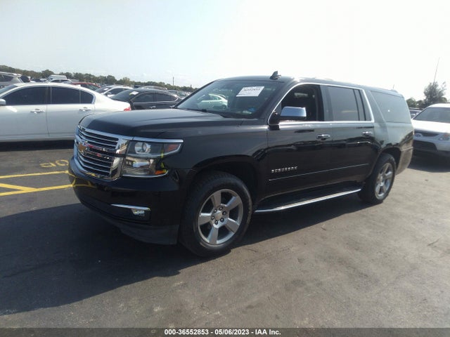 Chevrolet Suburban Premier 2020 1GNSCJKC0LR211249 Image 2