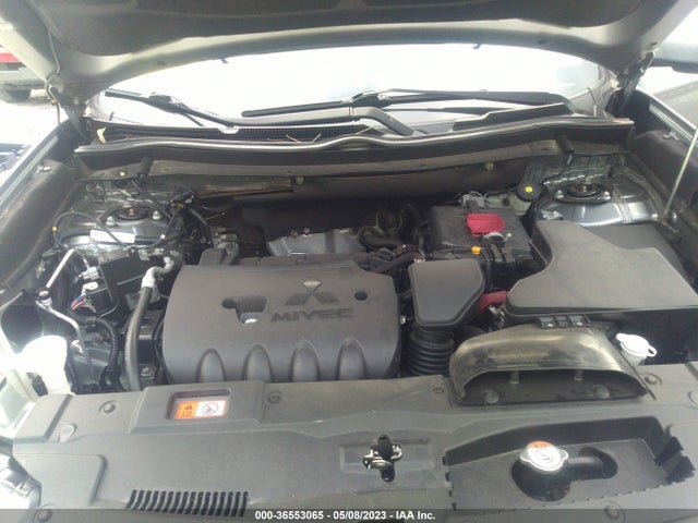 JA4AZ3A31LZ025598 Mitsubishi Outlander Sel