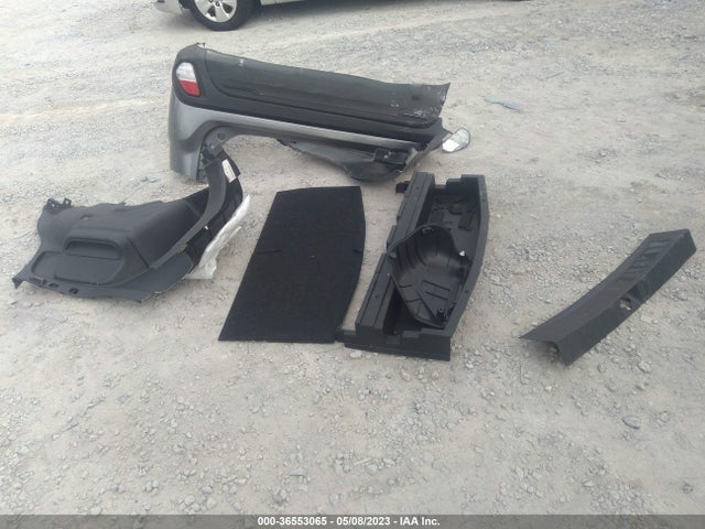 JA4AZ3A31LZ025598 Mitsubishi Outlander Sel
