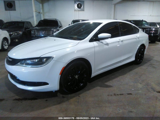 Chrysler 200 S 2015 1C3CCCBB3FN716086 Image 2