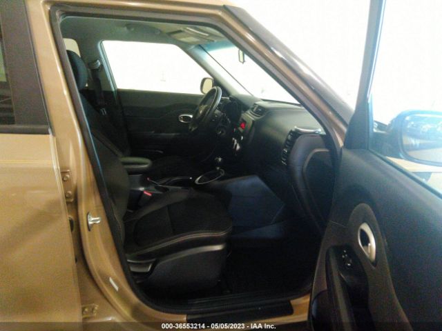 KNDJN2A2XG7296549 KIA Soul Base