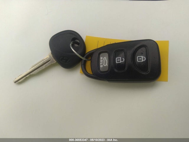 Hyundai ELANTRA SE 2016 5NPDH4AE4GH687167 Image 3