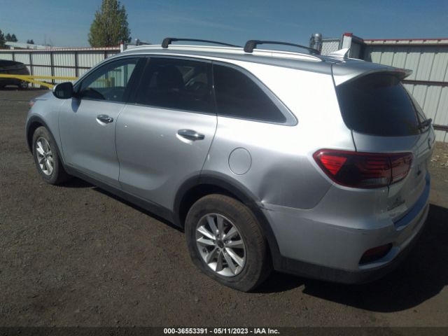5XYPGDA32KG435366 KIA SORENTO LX