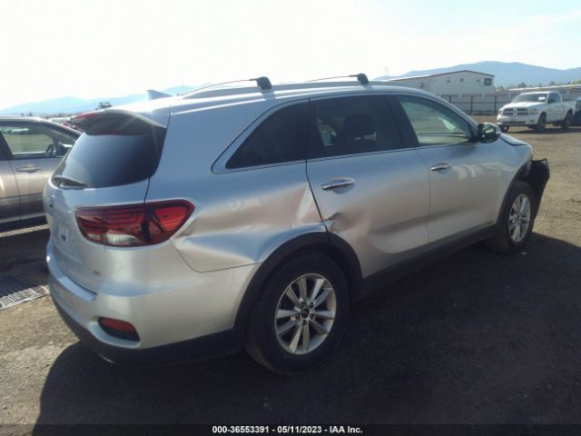 5XYPGDA32KG435366 KIA SORENTO LX