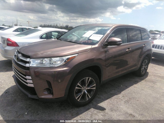 2019 TOYOTA HIGHLANDER LE VIN: 5TDZARFH8KS044754
