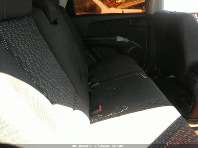 2007 KIA SPORTAGE LX VIN: KNDJF724X77372183
