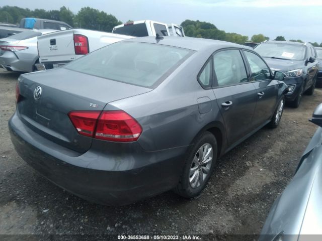 1VWAT7A37EC070370 Volkswagen Passat 1.8t Wolfsburg Edition