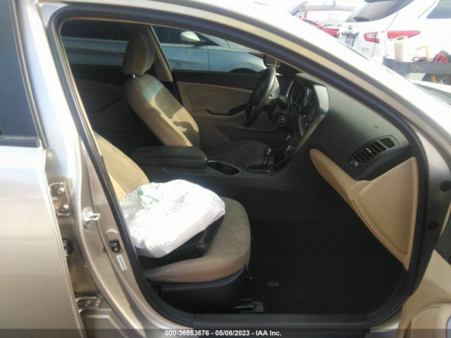 KNAGM4A70F5542195 KIA Optima Lx