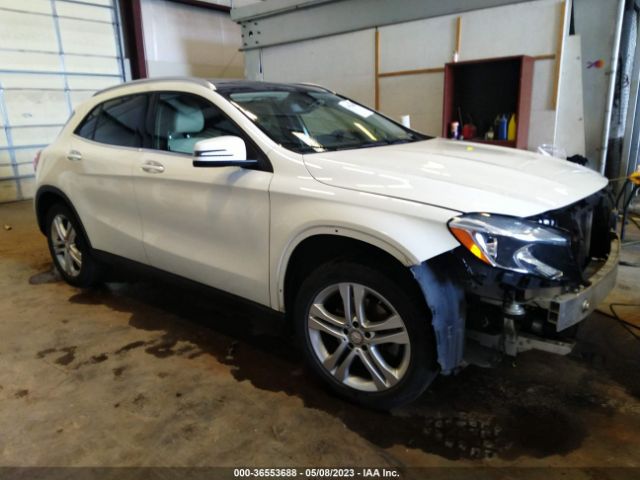 WDCTG4GB6GJ203982 auction archive image