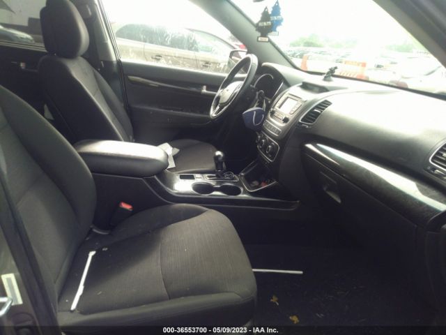 5XYKTDA72FG650566 KIA SORENTO LX