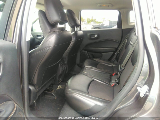 3C4NJDBB5KT594065 Jeep Compass Latitude