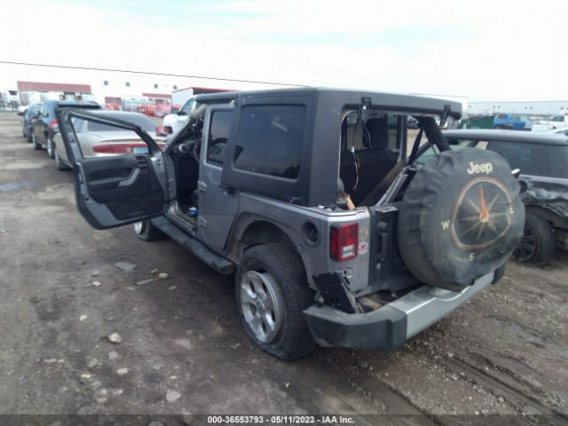 1C4BJWEG4FL613874 Jeep Wrangler Unlimited Sahara