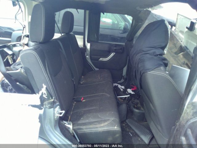1C4BJWEG4FL613874 Jeep Wrangler Unlimited Sahara