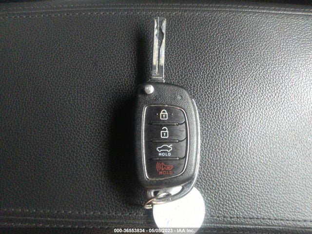 Hyundai SONATA SE 2019 5NPE24AF7KH808734 Image 3