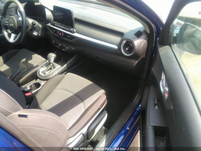 3KPF24AD1NE496888 KIA Forte Lxs