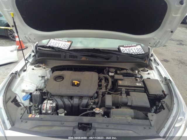 3KPF24AD7ME273916 KIA Forte Lxs