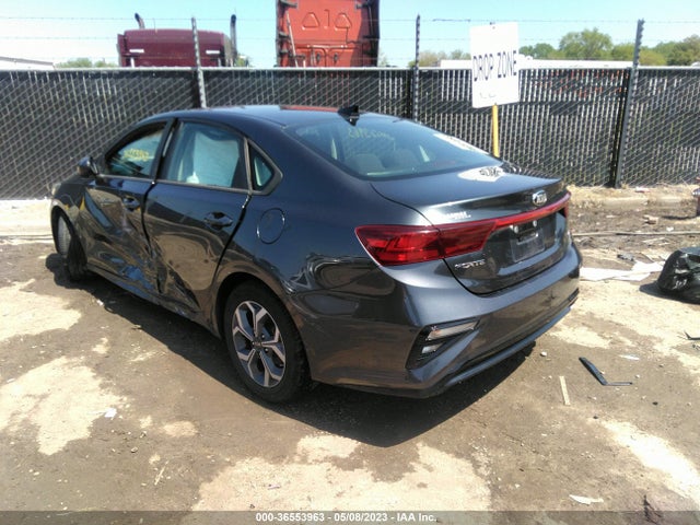 3KPF24AD2KE112760 KIA Forte Lxs