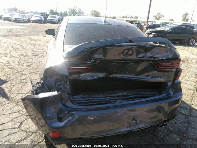 JTHBA1D2XG5022204 Lexus IS 200T