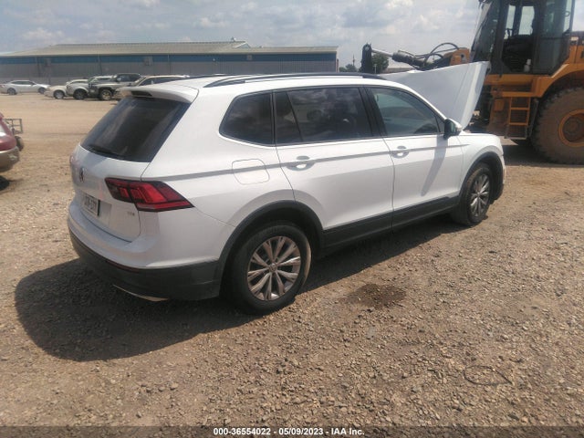 3VV1B7AX7JM069027 Volkswagen TIGUAN S
