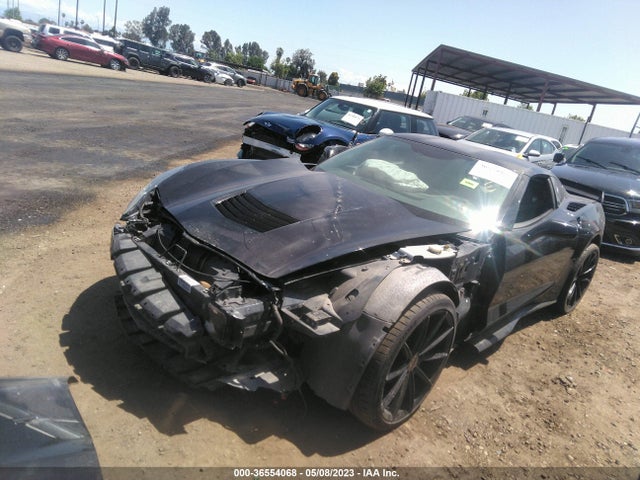 Chevrolet Corvette 1lt 2017 1G1YB2D70H5105600 Image 2