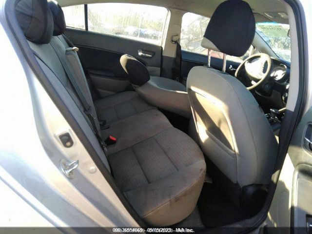KNAFX4A6XG5549568 KIA FORTE LX