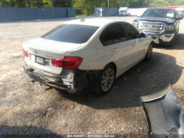 WBA8A3C50HK692007 BMW 3 Series 320i Xdrive