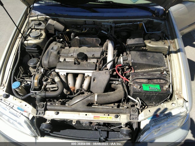 2002 VOLVO S40 VIN: YV1VS29542F864067