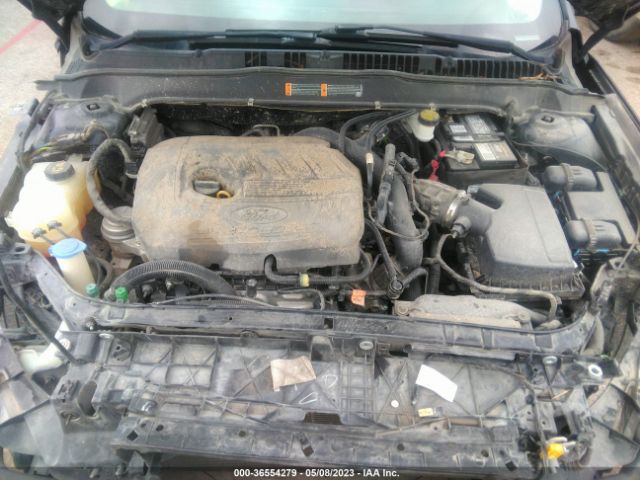 3FA6P0HD9HR351231 Ford FUSION SE