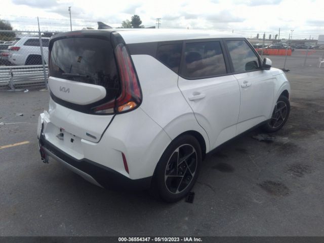 KNDJ33AU2P7854634 KIA SOUL EX