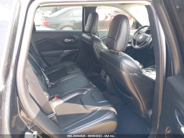 Jeep Cherokee Latitude Plus 2019 1C4PJLLB1KD145683 Image 8