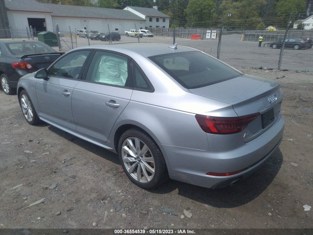 WAUDNAF46JA131042 Audi A4 Premium/tech Premium