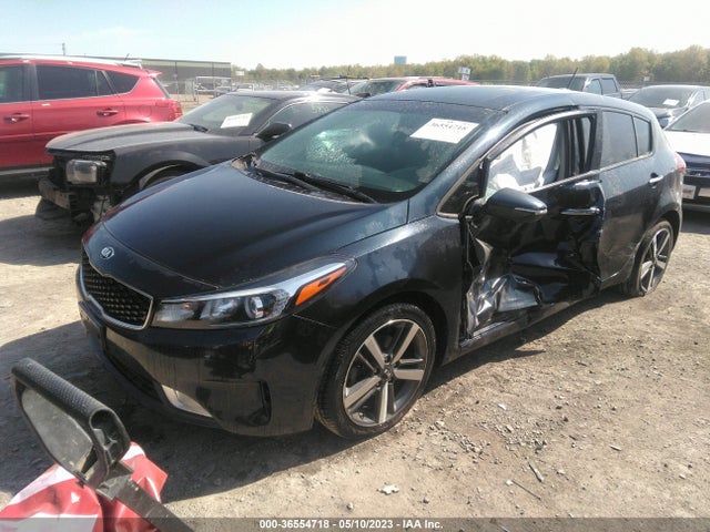 2017 Kia Forte, VIN: KNAFX5A81H5715937