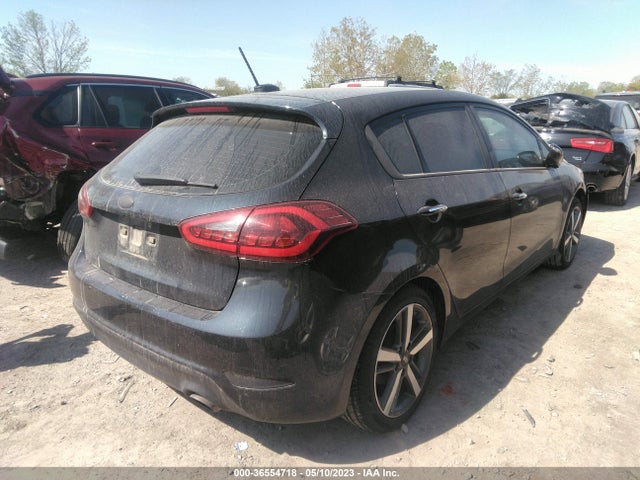 2017 Kia Forte, VIN: KNAFX5A81H5715937