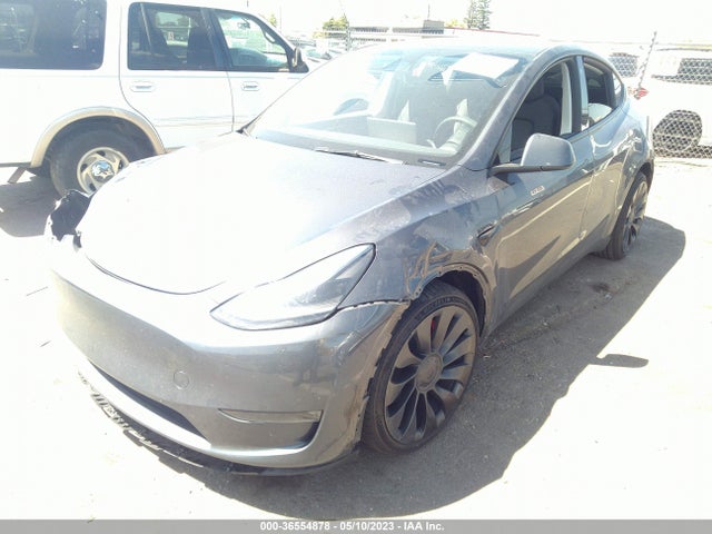 Tesla Model Y Performance 2023 7SAYGDEF0PF647323 Image 2