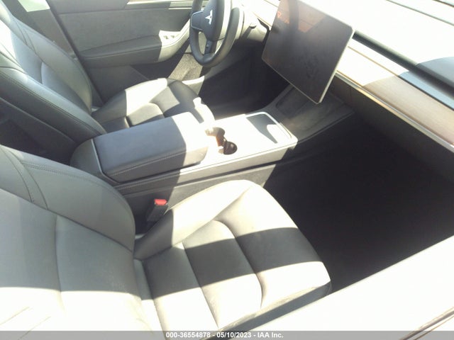 Tesla Model Y Performance 2023 7SAYGDEF0PF647323 Image 5