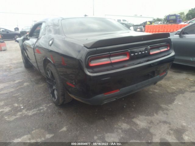 2C3CDZAG8JH280592 Dodge Challenger Sxt Plus