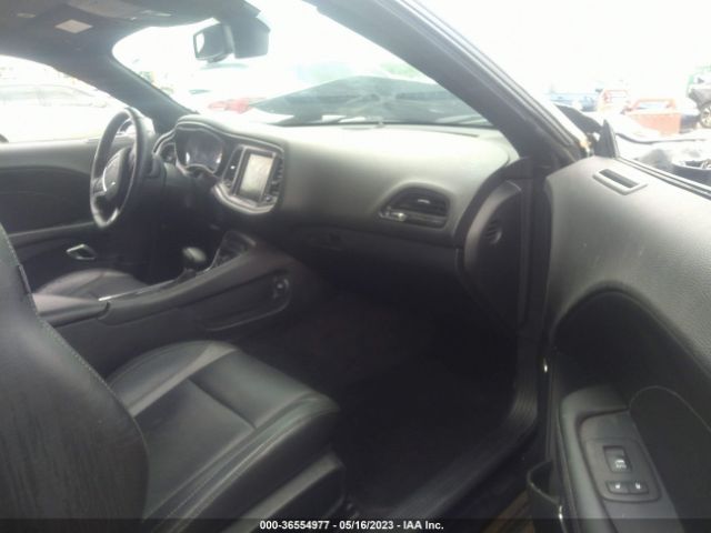 2C3CDZAG8JH280592 Dodge Challenger Sxt Plus