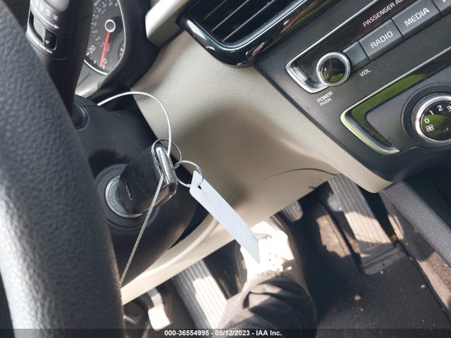 KIA Optima Lx 2018 5XXGT4L3XJG251952 Image 11