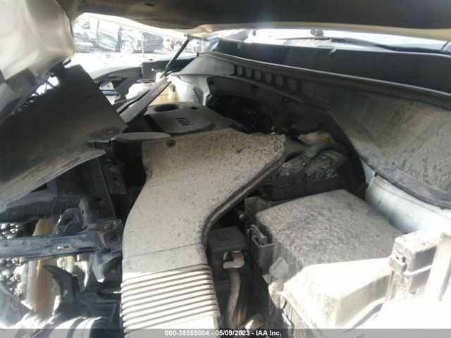 5XYPGDA32JG427024 KIA SORENTO LX