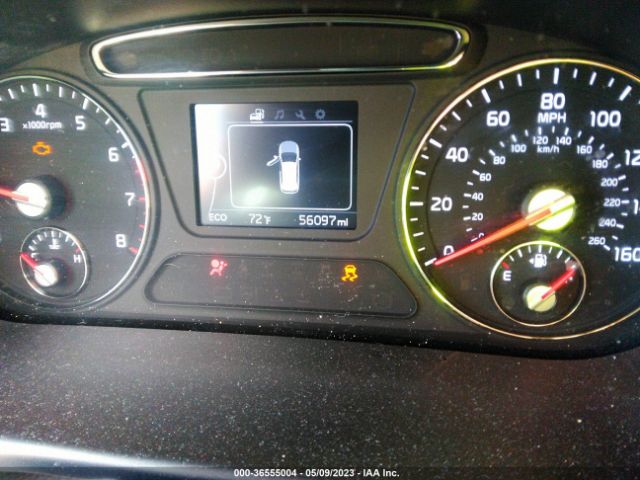5XYPGDA32JG427024 KIA SORENTO LX