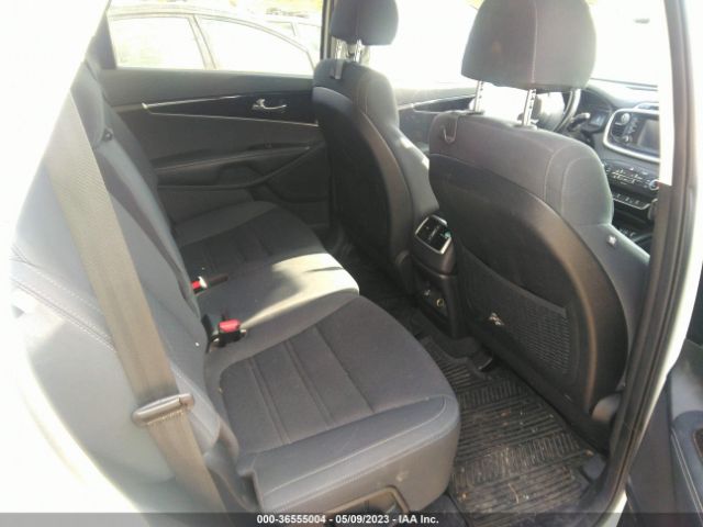 5XYPGDA32JG427024 KIA SORENTO LX