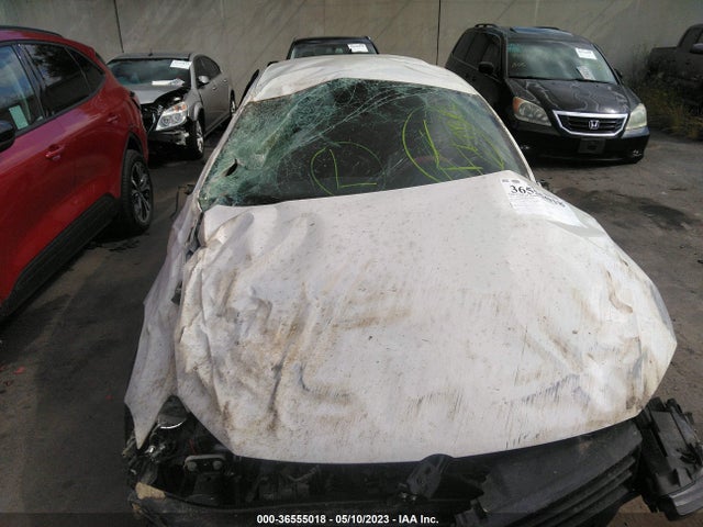 2011 VOLKSWAGEN JETTA SEDAN SE W/CONVENIENCE PZEV VIN: 3VWDZ7AJ9BM013379