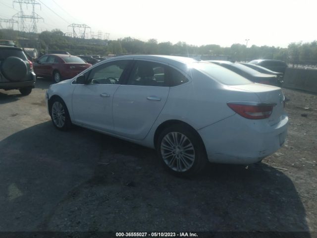 1G4PP5SK2E4130041 Buick Verano