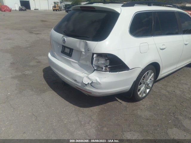 3VWPL7AJ3EM622647 Volkswagen Jetta Sportwagen Tdi W/sunroof & Nav