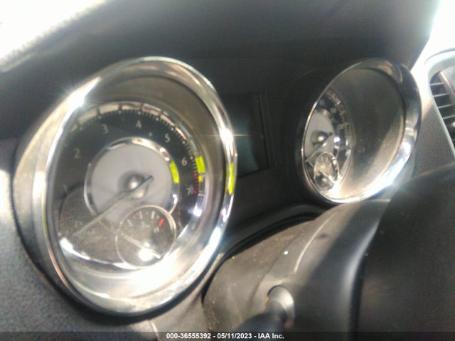 2011 CHRYSLER 300 VIN: 2C3CA4CG6BH529532