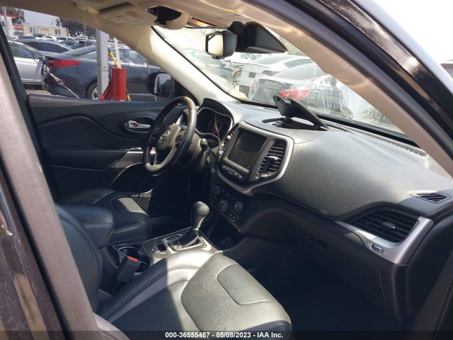 1C4PJLJSXGW315649 Jeep Cherokee Overland