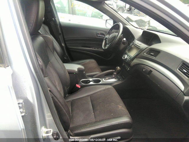 19UDE2F80HA008814 Acura Ilx W/premium